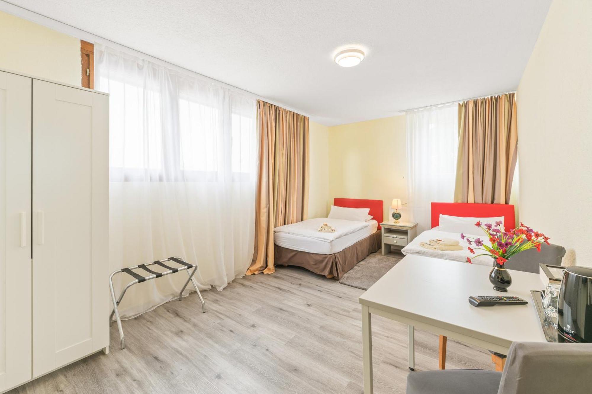 Businesshotel Lemon Suites Self Check-In Messe Airport Mit Kueche - Monteure Willkommen Neuhausen auf den Fildern Szoba fotó