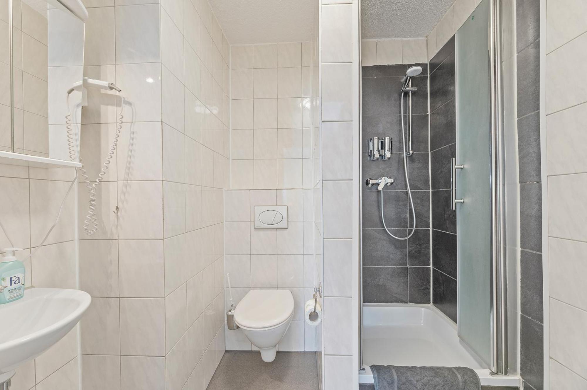 Businesshotel Lemon Suites Self Check-In Messe Airport Mit Kueche - Monteure Willkommen Neuhausen auf den Fildern Szoba fotó